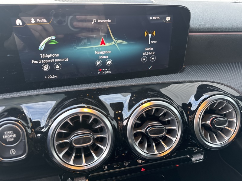 Image Mercedes-Benz CLASSE A 180 d AMG Line AMG Line 