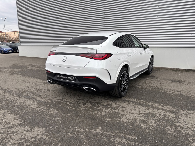 Image Mercedes-Benz GLC COUPÉ GLC 300 d e Hybrid EQ 4MATIC Coupé AMG Line +  2543 GLC 300 d e Hybrid EQ 4MATIC Coup+® AMG L