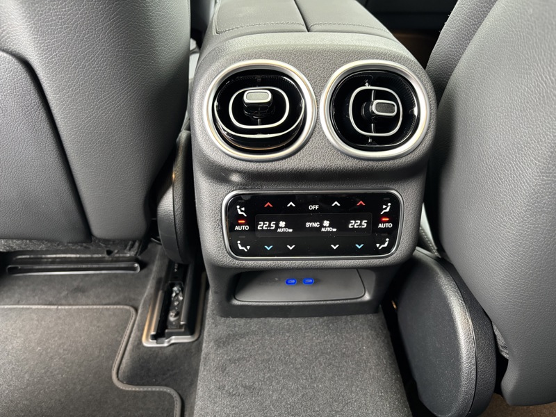 Image Mercedes-Benz GLC COUPÉ GLC 300 d e Hybrid EQ 4MATIC Coupé AMG Line +  2543 GLC 300 d e Hybrid EQ 4MATIC Coup+® AMG L