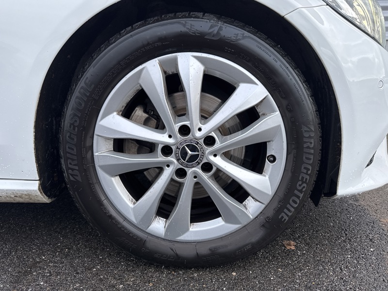 Image Mercedes-Benz CLASSE C COUPÉ Classe C 220 d Coupé Avantgarde Line  