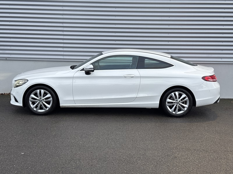 Image Mercedes-Benz CLASSE C COUPÉ Classe C 220 d Coupé Avantgarde Line  