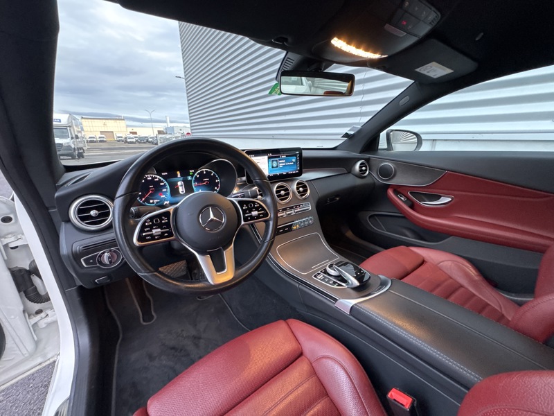 Image Mercedes-Benz CLASSE C COUPÉ Classe C 220 d Coupé Avantgarde Line  