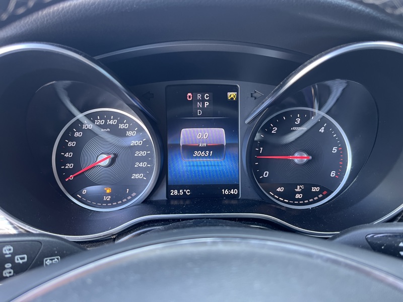 Image Mercedes-Benz CLASSE V 300D- 4MATIC AVANTGARDE / L3/ 4MATIC /8 PLACES / BVA  