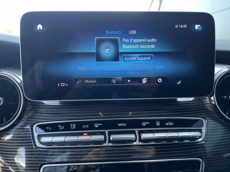 Image Mercedes-Benz CLASSE V 300D- 4MATIC AVANTGARDE / L3/ 4MATIC /8 PLACES / BVA  