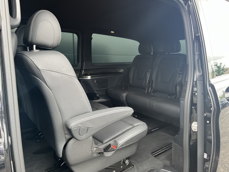 Image Mercedes-Benz CLASSE V 250D AVANTGARDE / 8 PLACES / L3 / BVA / Extra long  