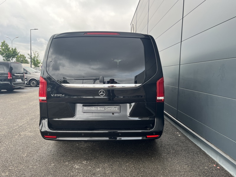 Image Mercedes-Benz CLASSE V 250D AVANTGARDE / 8 PLACES / L3 / BVA / Extra long  