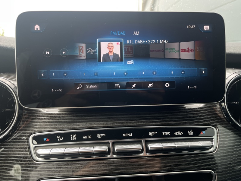 Image Mercedes-Benz CLASSE V 250D AVANTGARDE / 8 PLACES / L3 / BVA / Extra long  