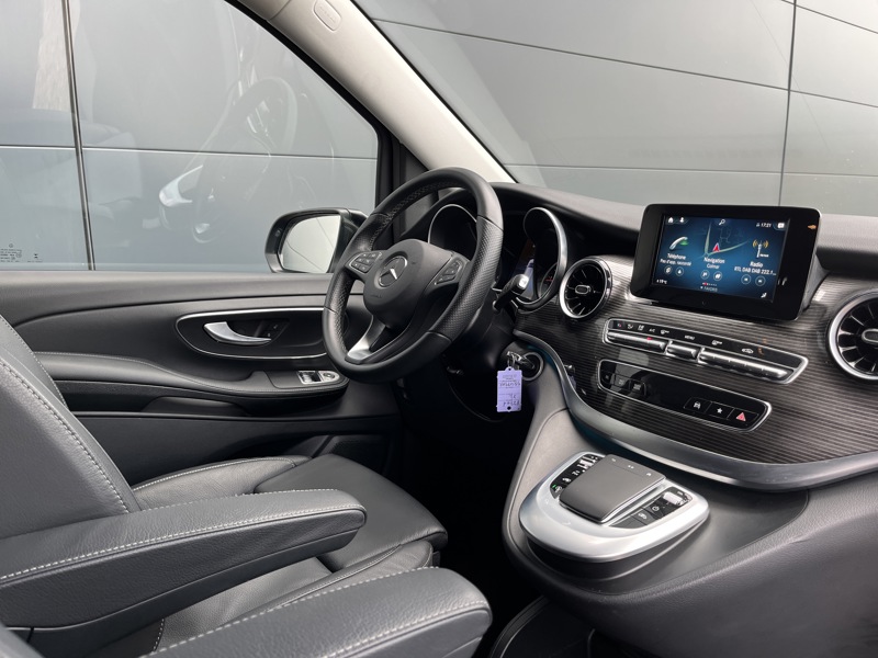 Image Mercedes-Benz CLASSE V 220d/ AVANTGARDE/ Extra long/ 8places / BVA / 163CH/ L3  