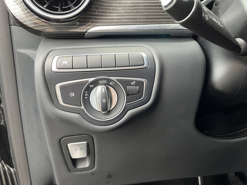 Image Mercedes-Benz CLASSE V 220d/ AVANTGARDE/ Extra long/ 8places / BVA / 163CH/ L3  