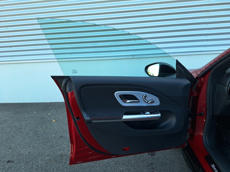 Image Mercedes-Benz CLA COUPÉ CLA 250+ avec technologie EQ Limited Edition  1743 CLA 250+ avec technologie EQ