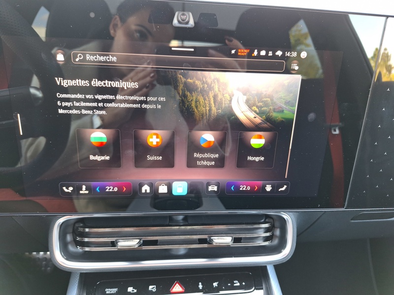 Image Mercedes-Benz CLA COUPÉ CLA 350 4MATIC avec technologie EQ Limited Edition  1743 CLA 350 4MATIC avec technologie EQ