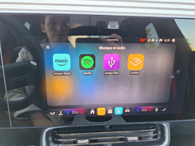 Image Mercedes-Benz CLA COUPÉ CLA 350 4MATIC avec technologie EQ Limited Edition  1743 CLA 350 4MATIC avec technologie EQ