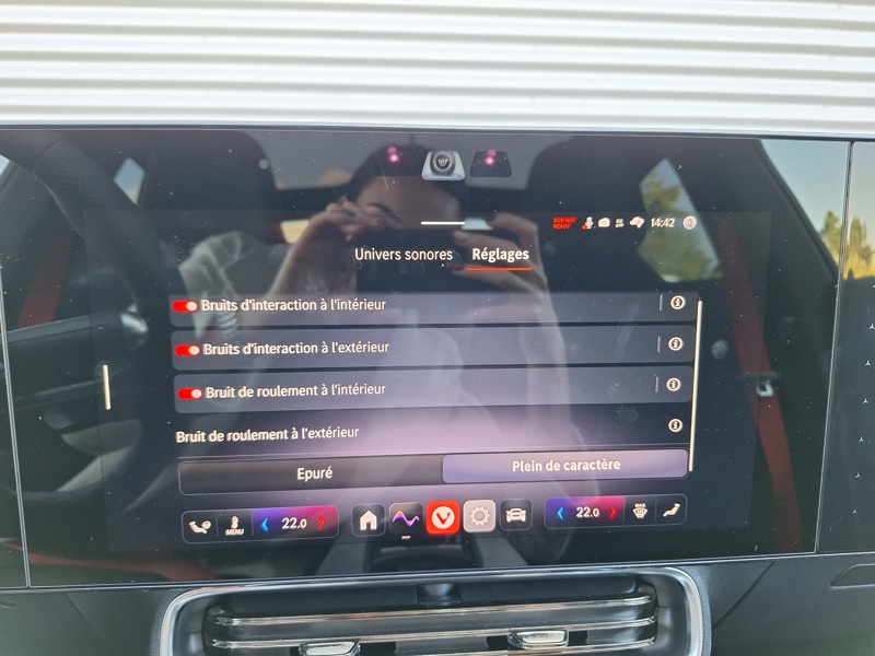 Image Mercedes-Benz CLA COUPÉ CLA 350 4MATIC avec technologie EQ Limited Edition  1743 CLA 350 4MATIC avec technologie EQ