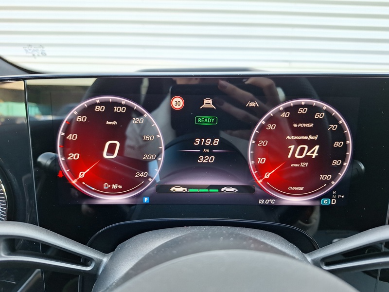 Image Mercedes-Benz CLA COUPÉ CLA 350 4MATIC avec technologie EQ Limited Edition  1743 CLA 350 4MATIC avec technologie EQ