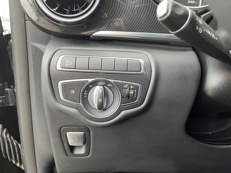 Image Mercedes-Benz CLASSE V 220d/4MATIC / Extra long /9G tronic / L3 / 4x4  