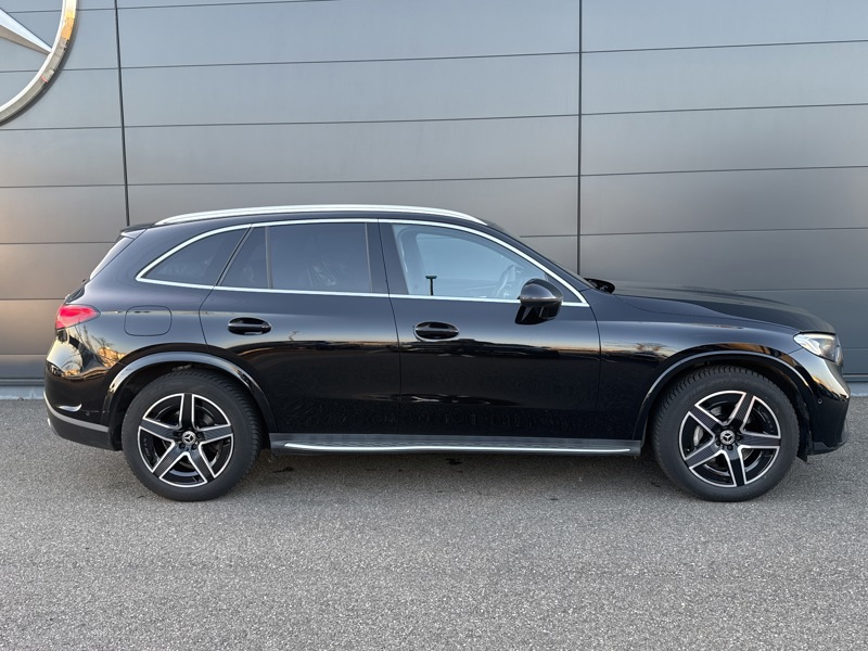 Image Mercedes-Benz GLC SUV GLC 220 d 4MATIC AMG Line  