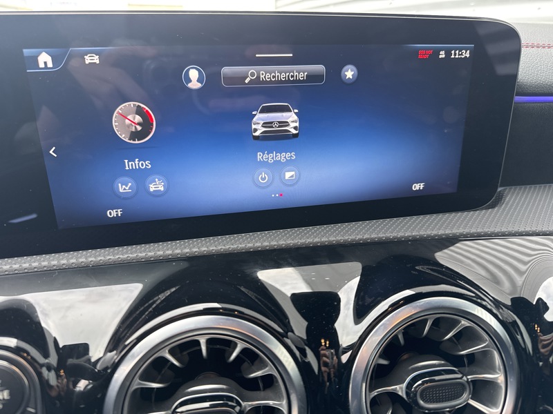 Image Mercedes-Benz CLA COUPÉ CLA 200 Coupé AMG Line  