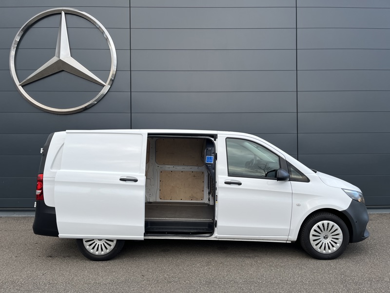 Image Mercedes-Benz VITO 116 CDI / FOURGON / 163 CH / L2 / BVA /34900 HT  