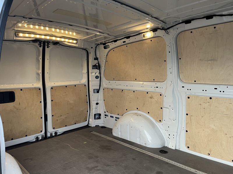 Image Mercedes-Benz VITO 116 CDI / FOURGON / 163 CH / L2 / BVA /34900 HT  