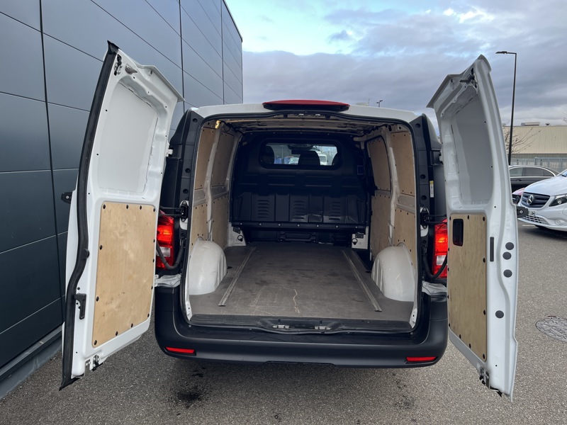 Image Mercedes-Benz VITO 116 CDI / FOURGON / 163 CH / L2 / BVA /34900 HT  