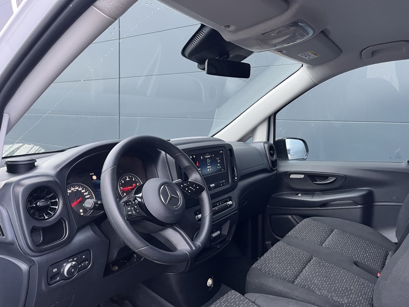 Image Mercedes-Benz VITO 116 CDI / FOURGON / 163 CH / L2 / BVA /34900 HT  