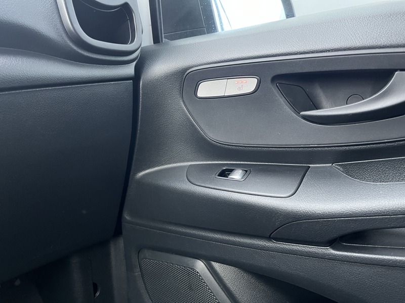 Image Mercedes-Benz VITO 116 CDI / FOURGON / 163 CH / L2 / BVA /34900 HT  