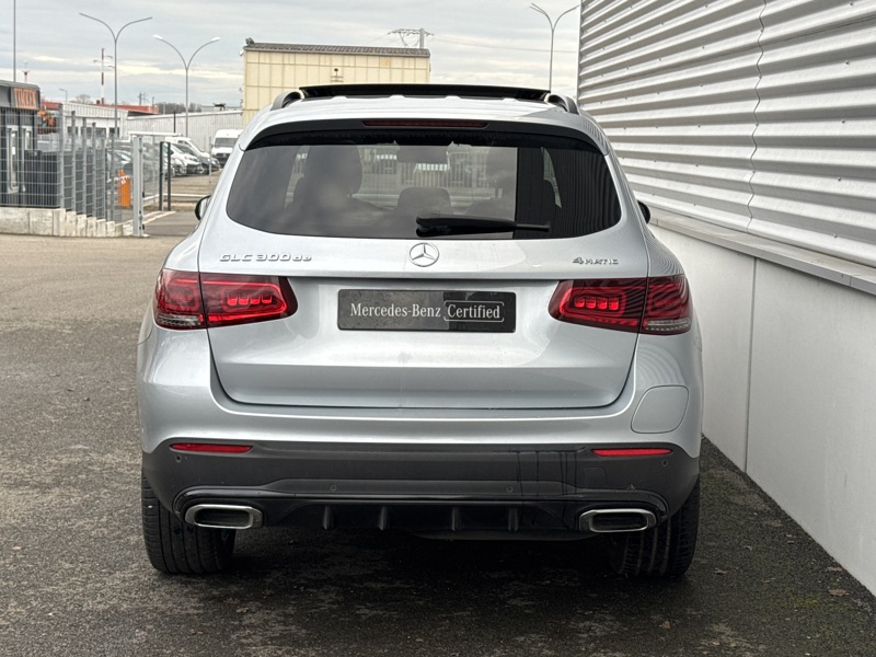 Image Mercedes-Benz GLC SUV GLC 300de 4MATIC SUV AMG Line  