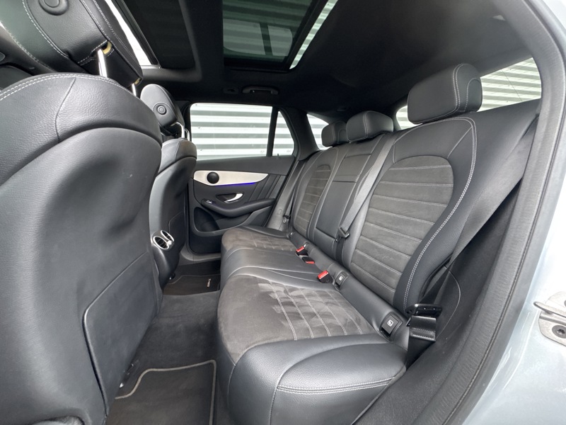 Image Mercedes-Benz GLC SUV GLC 300de 4MATIC SUV AMG Line  