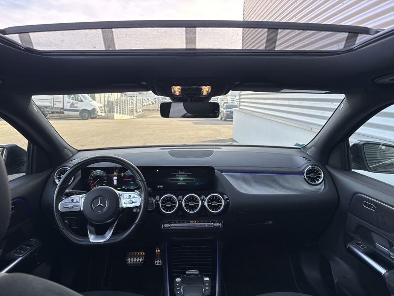 Image Mercedes-Benz EQA 250 AMG Line  2437 EQA 250 AMG Line