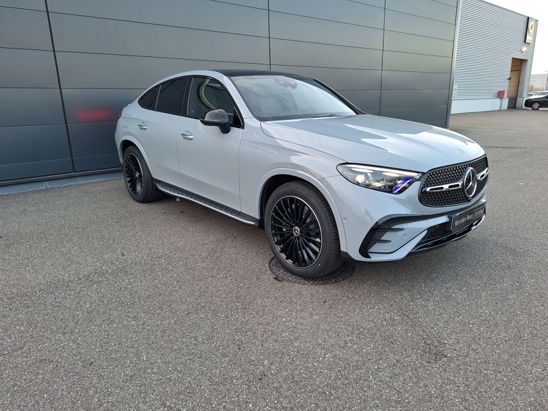 Image Mercedes-Benz GLC COUPÉ GLC 220 d 4MATIC Coupé AMG Line  2543 GLC Coupé 220 d 4MATIC