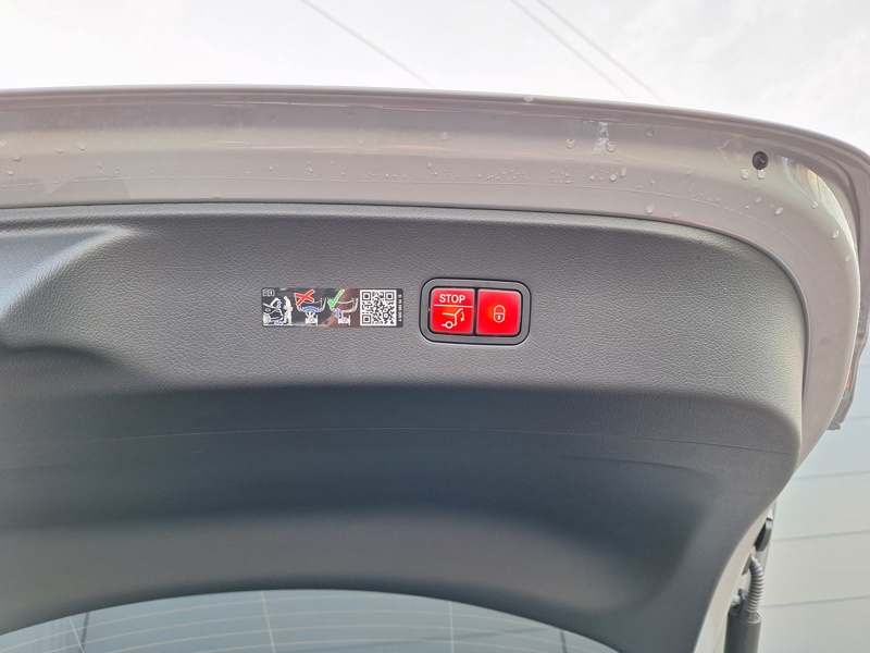 Image Mercedes-Benz GLC COUPÉ GLC 220 d 4MATIC Coupé AMG Line  2543 GLC Coupé 220 d 4MATIC