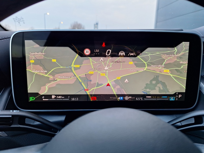 Image Mercedes-Benz GLC COUPÉ GLC 220 d 4MATIC Coupé AMG Line  2543 GLC Coupé 220 d 4MATIC