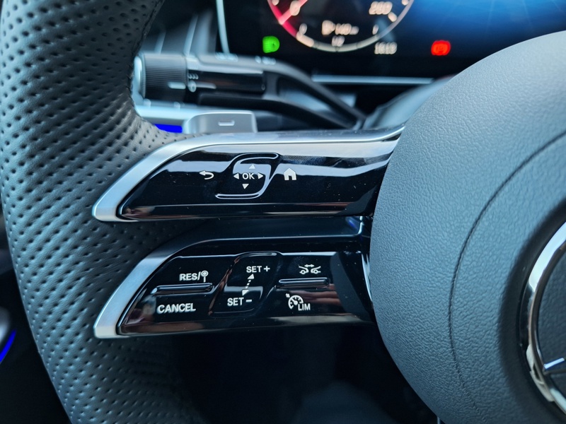 Image Mercedes-Benz GLC COUPÉ GLC 220 d 4MATIC Coupé AMG Line  2543 GLC Coupé 220 d 4MATIC