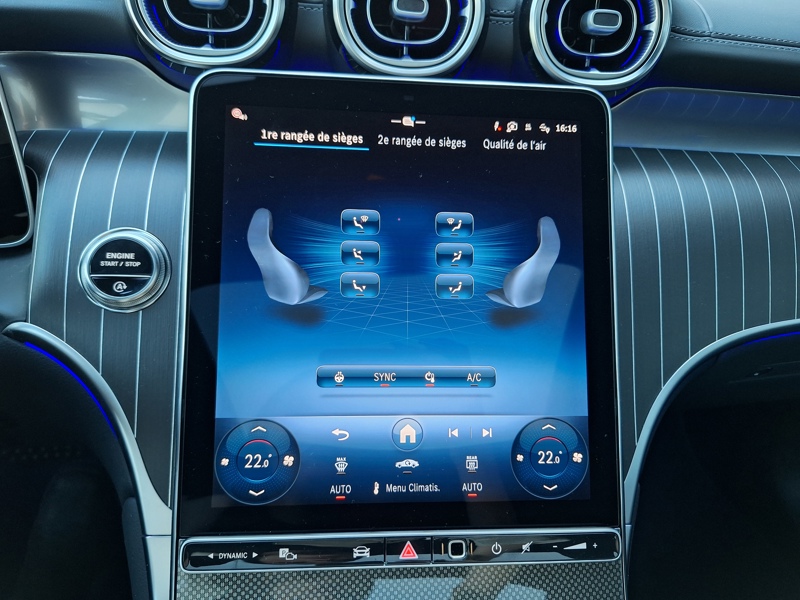 Image Mercedes-Benz GLC COUPÉ GLC 220 d 4MATIC Coupé AMG Line  2543 GLC Coupé 220 d 4MATIC