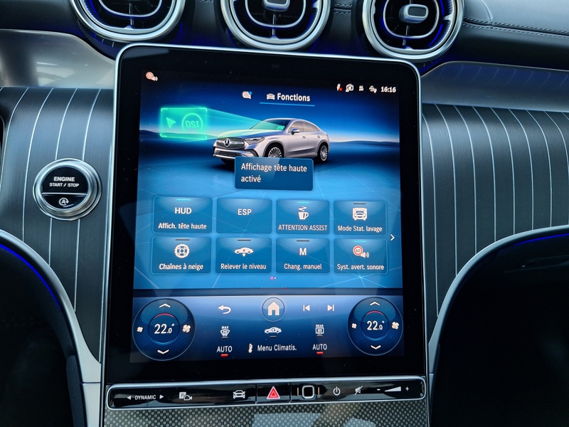 Image Mercedes-Benz GLC COUPÉ GLC 220 d 4MATIC Coupé AMG Line  2543 GLC Coupé 220 d 4MATIC