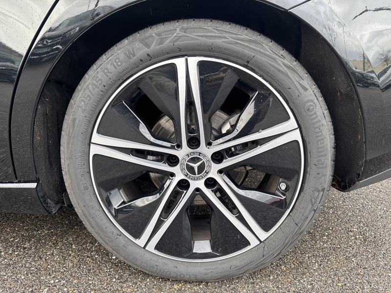 Image Mercedes-Benz CLASSE B 180 Progressive Line Pack Progressive 2470 Classe B 180 Progressive Line