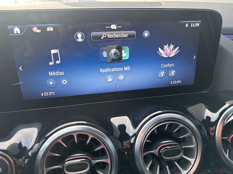 Image Mercedes-Benz GLA 250 e Hybrid EQ AMG Line AMG Line 2477 GLA 250 e AMG Line