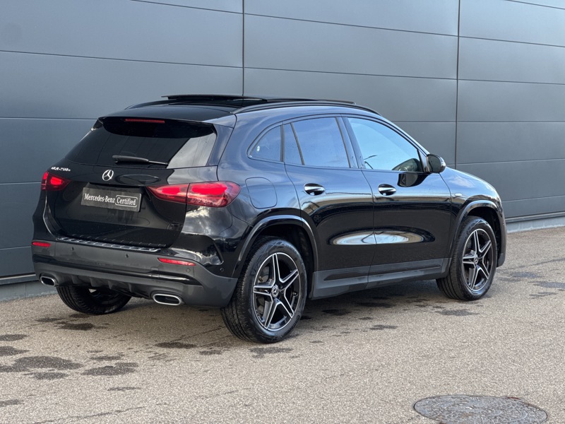 Image Mercedes-Benz GLA 250 e Hybrid EQ AMG Line AMG Line 2477 GLA 250 e AMG Line