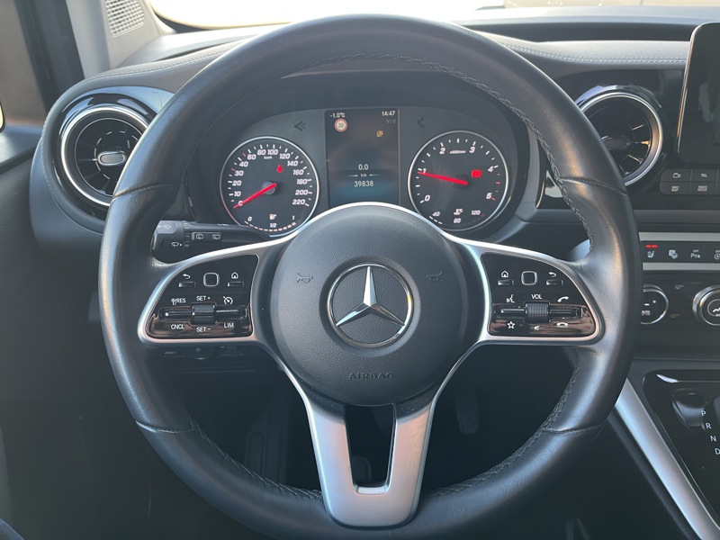 Image Mercedes-Benz CLASSE T 180 d PROGRESSIVE / BVA / 5 PLACES / 116 ch  CLASSE T Classe T 180 d Progressive