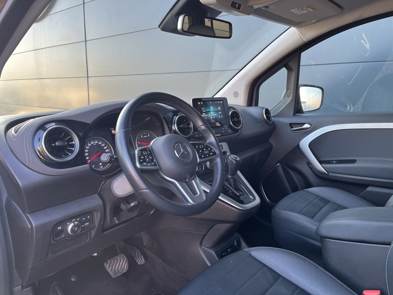 Image Mercedes-Benz CLASSE T 180 d PROGRESSIVE / BVA / 5 PLACES / 116 ch  CLASSE T Classe T 180 d Progressive