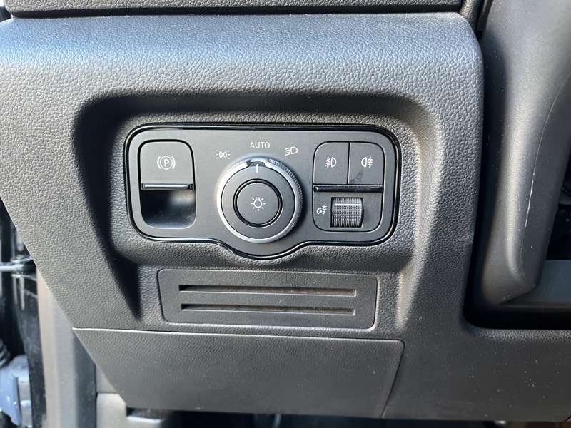 Image Mercedes-Benz CLASSE T 180 d PROGRESSIVE / BVA / 5 PLACES / 116 ch  CLASSE T Classe T 180 d Progressive