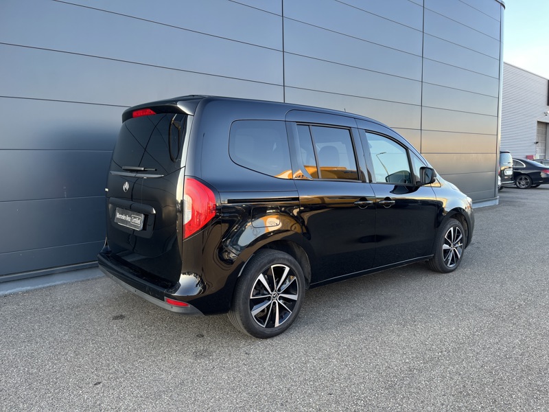 Image Mercedes-Benz CLASSE T 180 d PROGRESSIVE / BVA / 5 PLACES / 116 ch  CLASSE T Classe T 180 d Progressive