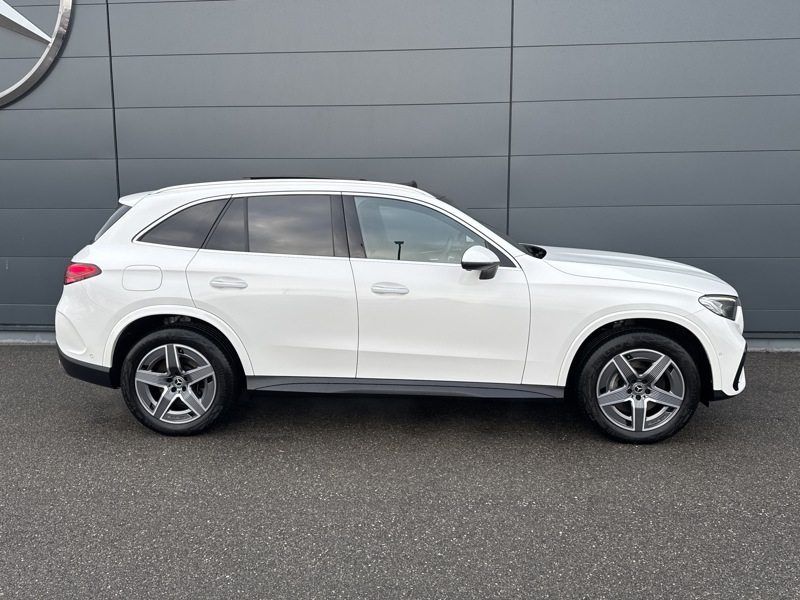 Image Mercedes-Benz GLC SUV GLC 300 e  Hybrid EQ 4MATIC AMG Line  2546 GLC?300 e 4MATIC AMG Line