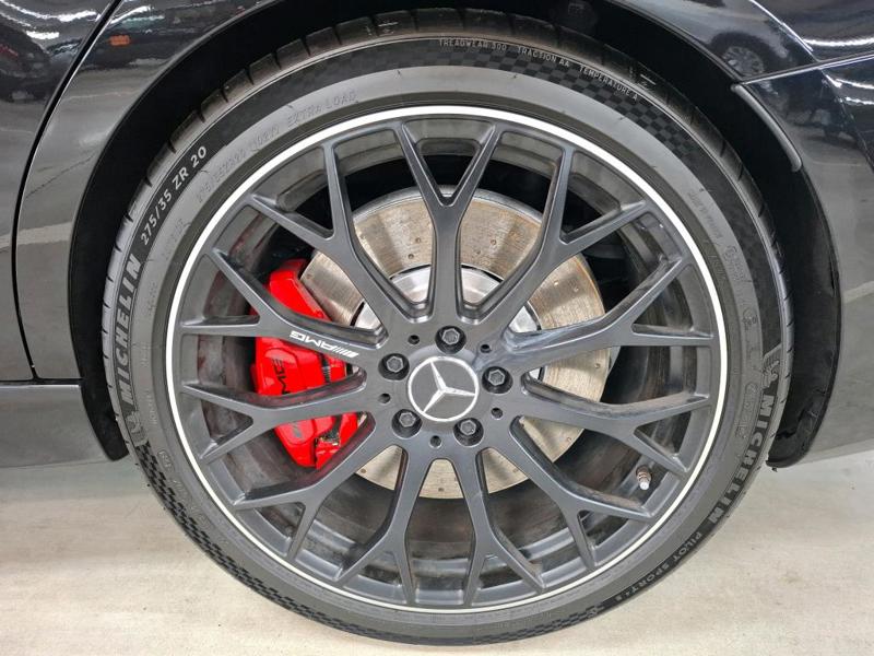 Image Mercedes-Benz CLASSE C BERLINE Mercedes-AMG C 63 S E PERFORMANCE Berline  
