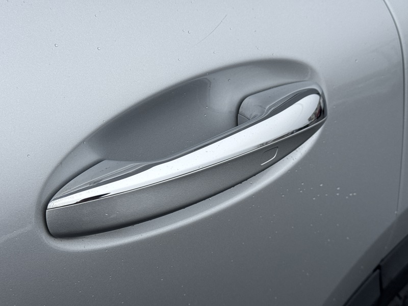 Image Mercedes-Benz GLA 250 e AMG Line AMG Line 2477 GLA 250 e AMG Line