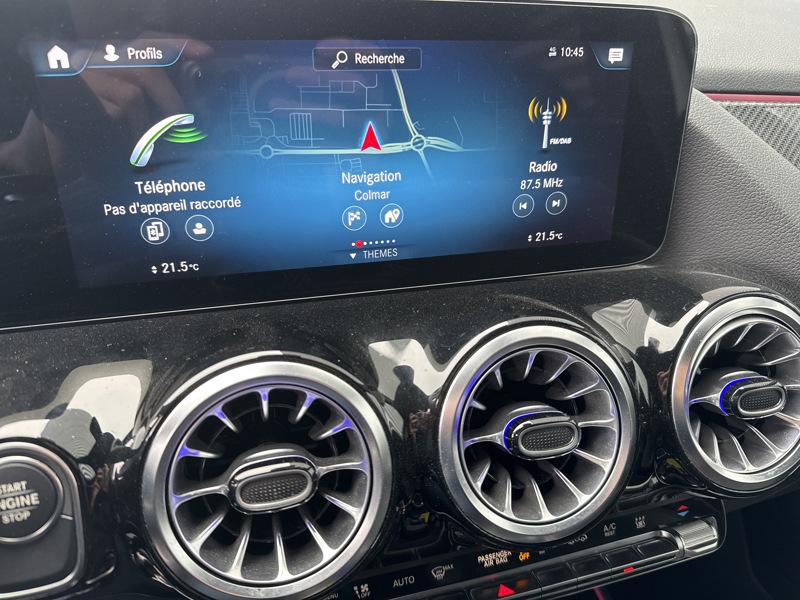 Image Mercedes-Benz GLA 250 e AMG Line AMG Line 2477 GLA 250 e AMG Line