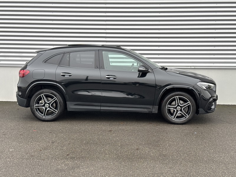 Image Mercedes-Benz GLA 250 e Hybrid EQ AMG Line AMG Line 2477 GLA 250 e AMG Line