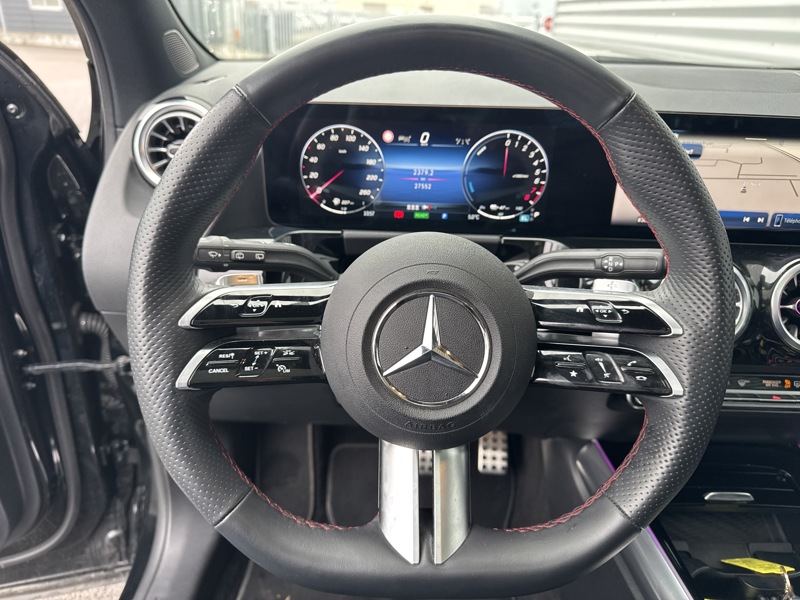 Image Mercedes-Benz GLA 250 e Hybrid EQ AMG Line AMG Line 2477 GLA 250 e AMG Line