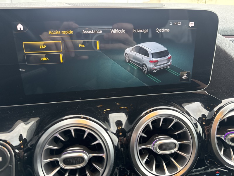 Image Mercedes-Benz CLASSE B 180 d AMG Line Edition AMG Line 