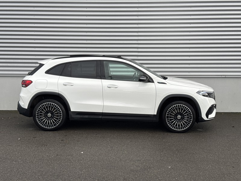 Image Mercedes-Benz EQA EQA 250 AMG Line  190 ch 